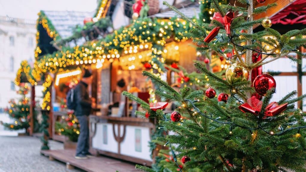 christmas markets in london christmas markets southbank london bridge leicester square greenwich