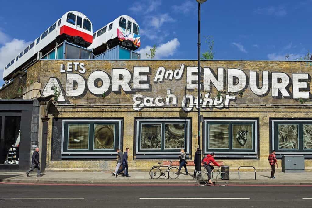 what to do in shoreditch london street art
